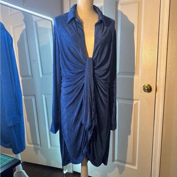 Blue formal homecoming prom dress - Picture 2 of 6